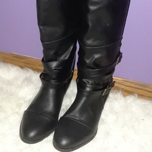 Womens black knee high boots